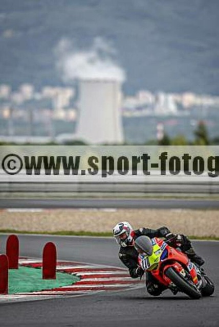 pube5498 | Professionelle Fotos von Sportveranstaltungen, aber auch Hochzeiten und anderen Events. - Realisiert mit Pictrs.com