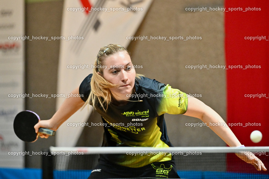 SCO Ossiachersee Bodensdorf vs. SU Spk. Kufstein | Lea Paulin, SCO Ossiachersee Bodensdorf vs. SU Spk. Kufstein, SCO Ossiachersee Bodensdorf vs. SU Spk. Kufstein am 04.10.2024 in Bodensdorf (SCO Halle Bodensdorf), Austria, (Photo by Bernd Stefan)