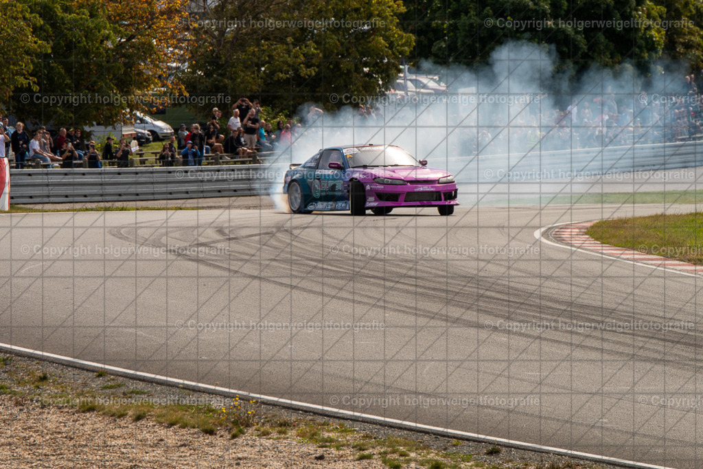 20250907113357D75_6720 | Bitte beachten!!!
Alle Fotos dieser Galerie sind nur grundbearbeitet. Im Falle eines Verkaufs, werde ich die Fotots noch mit dem nötigen Feinschliff versehen. - Realisiert mit Pictrs.com