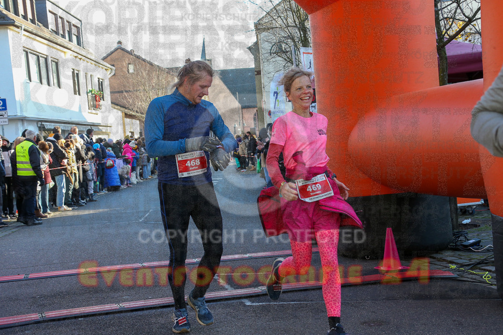 241201_1227_EX1_2198 | Sportfotografie im Rhein-Sieg Kreis, Köln, Bonn, NRW, Rheinland Pfalz, Hessen, etc. Unser Tätigkeitsfeld umfasst den Laufsport vom Volkslauf über den Marathon, Duathlon, Triathon bis zum Ultralauf wie Kölnpfad Ultra oder Schindertrail.