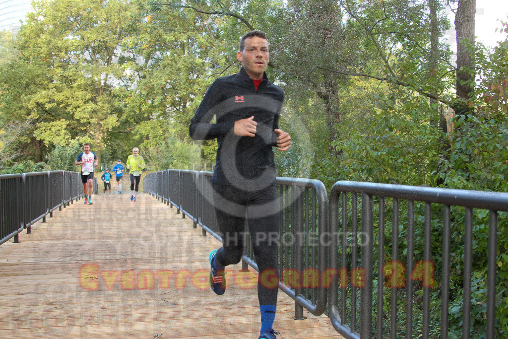 231015_1009_EV4_0790 | Sportfotografie im Rhein-Sieg Kreis, Köln, Bonn, NRW, Rheinland Pfalz, Hessen, etc. Unser Tätigkeitsfeld umfasst den Laufsport vom Volkslauf über den Marathon, Duathlon, Triathon bis zum Ultralauf wie Kölnpfad Ultra oder Schindertrail.