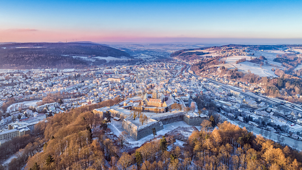 Die Festung Rosenberg im Winter  | Luftbilder, Drohnenbilder, Oberfranken, Bayern, Kronach, Lichtenfels, Kulmbach, Thüringen, Frankenwald, Thüringerwald - Realisiert mit Pictrs.com