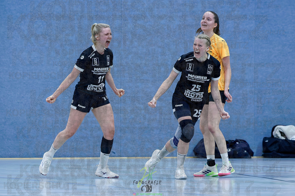 Handball Frauen Oberliga Mitte, HSG Eibelshausen/Ewersbach - HSG Lumdatal | Handball Frauen Oberliga Mitte, HSG Eibelshausen/Ewersbach - HSG Lumdatal am 21.02.2026 in Dietzhölztal-Steinbrücken (Sporthalle am Hammerweiher)Photo © 2026 - Jörg Heinrich - Realisiert mit Pictrs.com