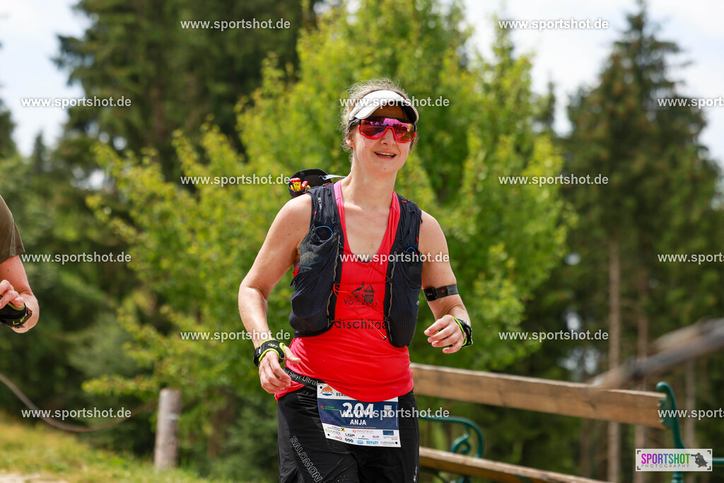 AR6_6935 | Rund um das Thema Sport-Event-Fotografie & individuelle Teilnehmerfotos. Jeder Teilnehmer wird fotografiert.