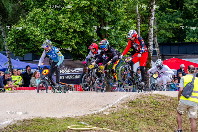 BayBMX2026-06771 | Fotogalerie von Thomas Dettweiler mit Eventbildern und lizenzfreien Fotos. Perfekt als Wandbild, für Büro, Website oder private Nutzung. - Realisiert mit Pictrs.com