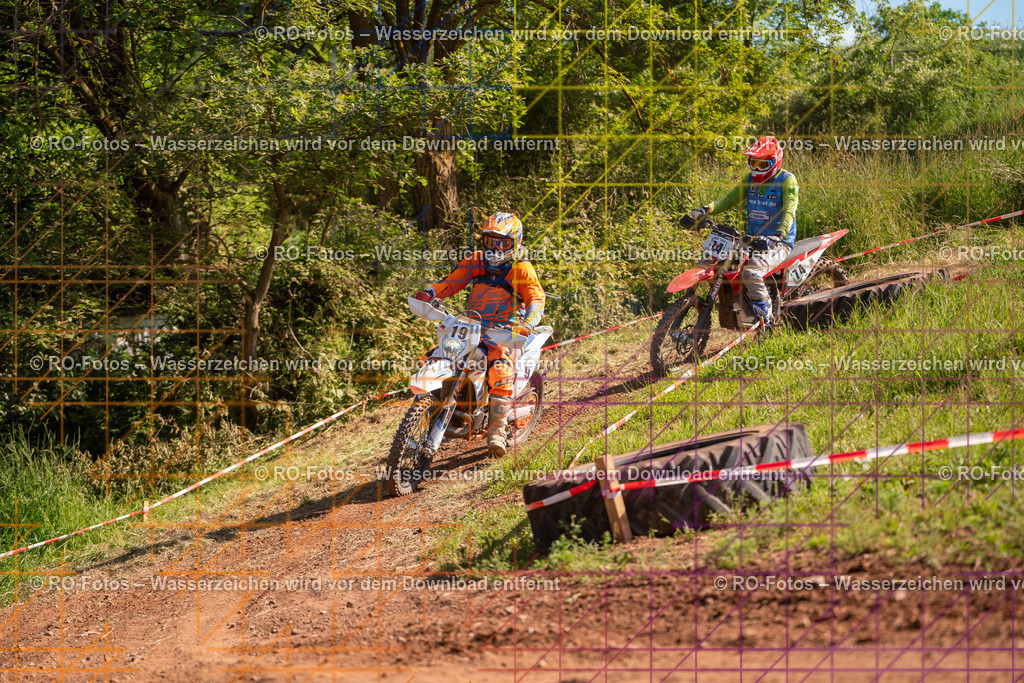Wolfshausen 3 Lauf -1783 | Sportfotografie von RO-Fotos: Motorsport, Motocross, Enduro, Laufveranstaltungen und Triathlon. Professionelle Fotos von Sportlern und Events. - Realisiert mit Pictrs.com