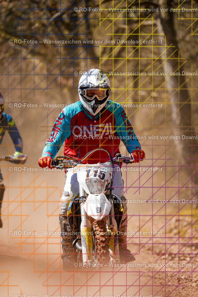2 Lauf Mernes-1262 | Sportfotografie von RO-Fotos: Motorsport, Motocross, Enduro, Laufveranstaltungen und Triathlon. Professionelle Fotos von Sportlern und Events. - Realisiert mit Pictrs.com