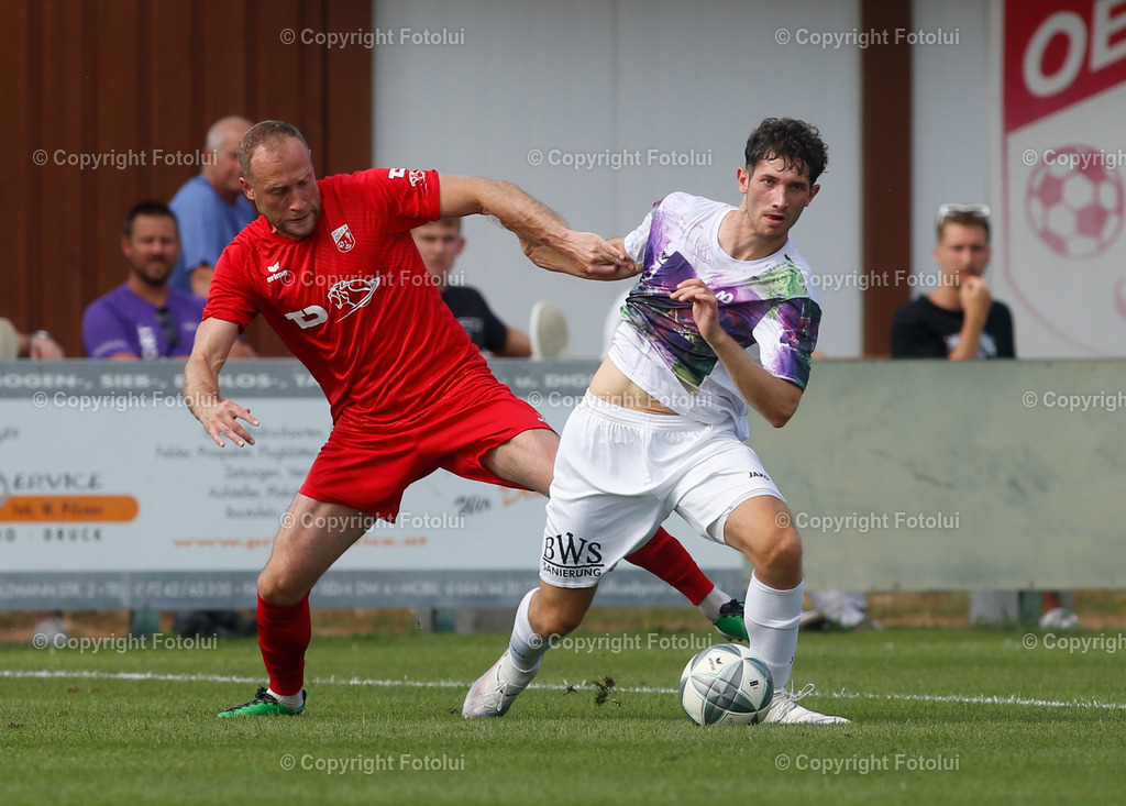 A_LUI_170824_08 | SPORT FUSSBALL LL-OST ASKOE OEDT 1B-ADMIRA LINZ 17.08.2024  IM BILD:  MATEJ VULIC (OEDT) UND TOBIAS WOLLENDORFER (ADMIRA LINZ) FOTO:  FOTOLUI