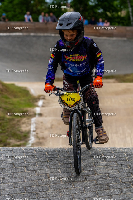 BayBMX2026-06471 | Fotogalerie von Thomas Dettweiler mit Eventbildern und lizenzfreien Fotos. Perfekt als Wandbild, für Büro, Website oder private Nutzung. - Realisiert mit Pictrs.com