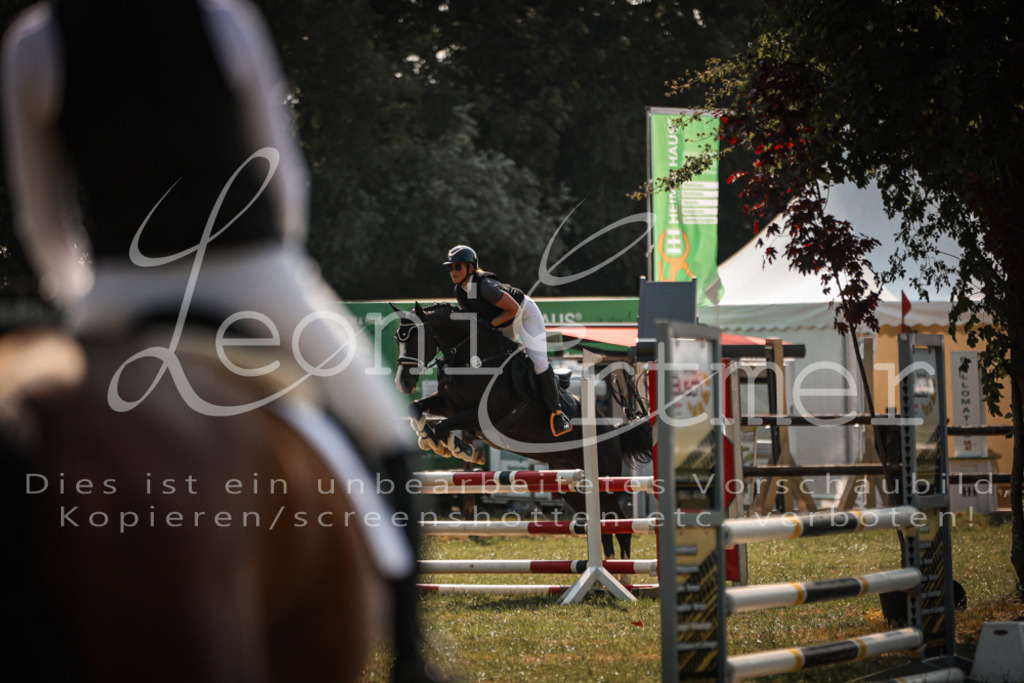 13.FrPfA00028 | Leoni Ertmer Photography - Realisiert mit Pictrs.com