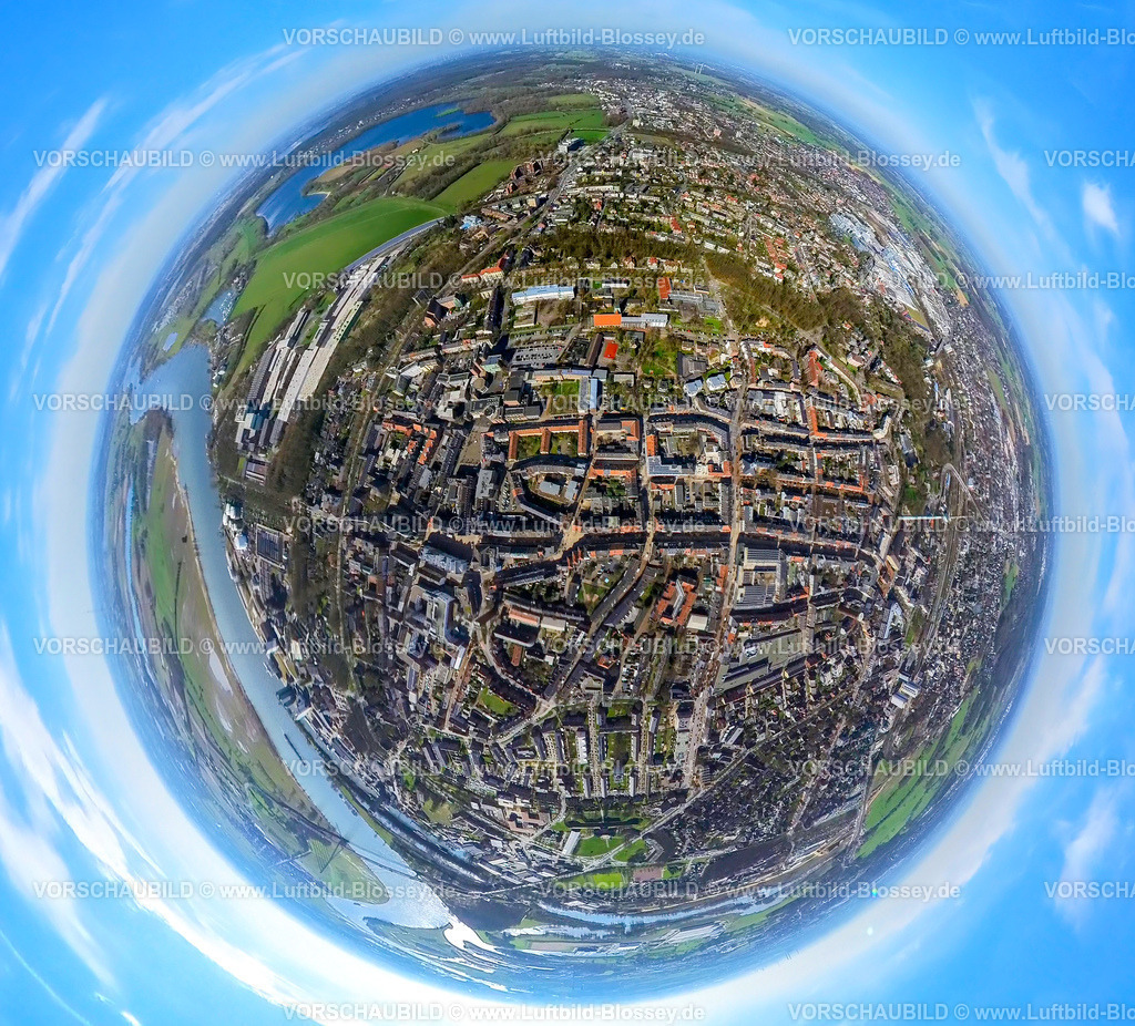 Wesel240390086Wesel-Mitte | Luftbild, Wohngebiet Ortsansicht Wesel-Mitte, City Innenstadt mit Herzogring Baumallee, Erdkugel, Fisheye Aufnahme, Fischaugen Aufnahme, 360 Grad Aufnahme, tiny world, little planet, fisheye Bild, Wesel, Nordrhein-Westfalen, Deutschland