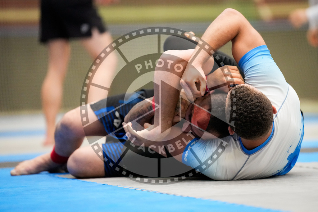 20250920PBB6889 | Athletes compete during the AJP Tour Hamburg International Jiu-Jitsu Championship, on September 20, 2025 in Hamburg, Germany. © Chiara Dazi / photoblackbelt