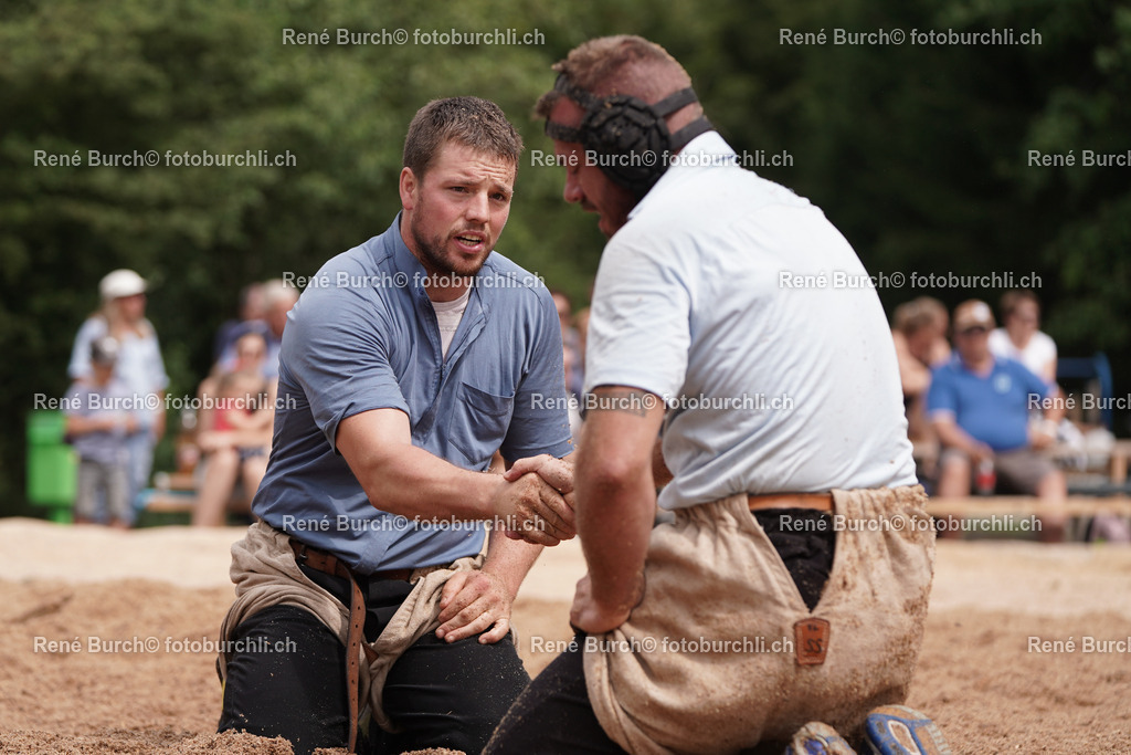 DSC00026 | René Burch leidenschaftlicher Fotograf aus Kerns in Obwalden.  Hier finden sie Sport, Landschaft und Natur Fotografie.
 - Realisiert mit Pictrs.com