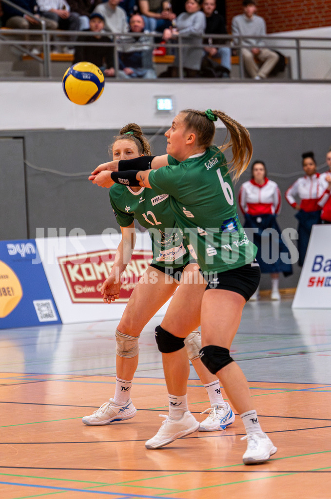Volleyball I Frauen I Saison 2025-2026 I 2 Bundesliga Pro I 16. Spieltag VFL Oythe - TV Planegg-Krailling-46 | Katharina Schön (6,Planegg-Krailling) - Realisiert mit Pictrs.com