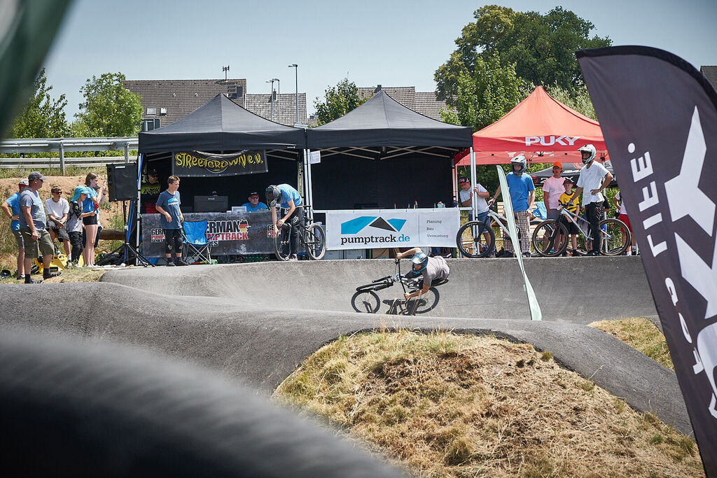 202506251-06 PM25 4@sebastiankopp | German Pumptrack Series - Realisiert mit Pictrs.com