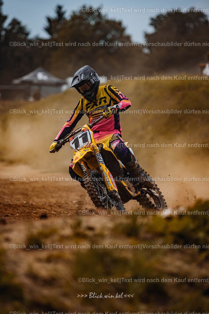 E68A0240 | blick_win_kel