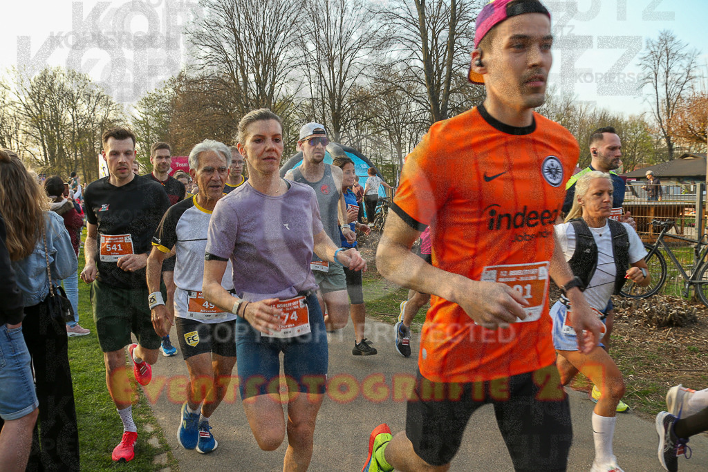 250328_1747_EX1_5617 | Sportfotografie im Rhein-Sieg Kreis, Köln, Bonn, NRW, Rheinland Pfalz, Hessen, etc. Unser Tätigkeitsfeld umfasst den Laufsport vom Volkslauf über den Marathon, Duathlon, Triathon bis zum Ultralauf wie Kölnpfad Ultra oder Schindertrail.