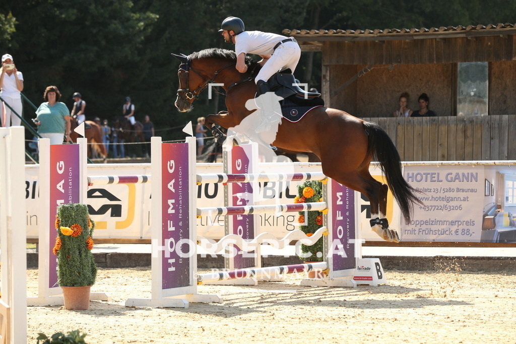 DL2Q6864 | Willkommen bei Brunnmayr - Design & Fotografie – Ihrem Spezialisten für Reitturniere und Pferdeveranstaltungen in Oberösterreich, Salzburg und Bayern! Seit über 17 Jahren sind wir leidenschaftlich dabei.
