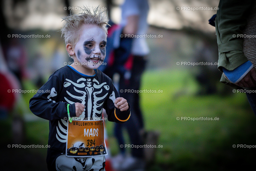 Halloween Run 2022 in Koeln, 31.10.2022 | Impressionen vom Halloween Run 2022 am 31.10.2022 in Koeln (Forstbotanischer Garten Rodenkirchen). Foto: BEAUTIFUL SPORTS/Axel Kohring