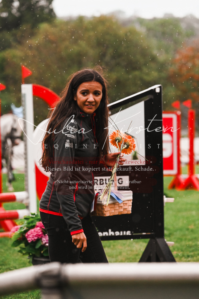 DSC_6200 | Pferde- und Turnierfotografie in Westsachsen. Pferdeportraits, Auftragszeichnungen und intuitive Kunst.