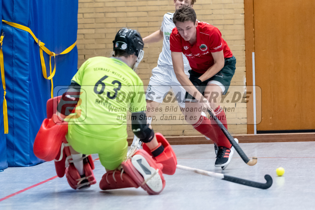 SFE_20230115_0049 | 1. Bundesliga Hockey Herren Schwarz-Weiss Neuss - Crefelder HTC am 15.01.2023 in  (Sporthalle Jahnerstrasse), Photo: Stephan Fehrmann 2022 (Sports-Gallery),Konstantin Hayner ( Schwarz-Weiss Neuss #63 )