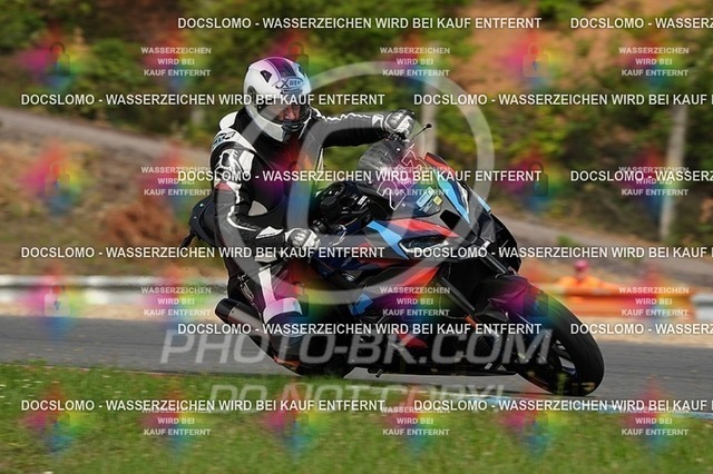 2025_08_01_PBK_15696 | Sportfotografie; SlowMotion; Video; Rennstrecke; Hafeneger; RSE; Speer; Trackday; Motorsportarena; Hockenheimring; Brno; Most; Barcelona; Valencia, Benny; Kaetzmer;