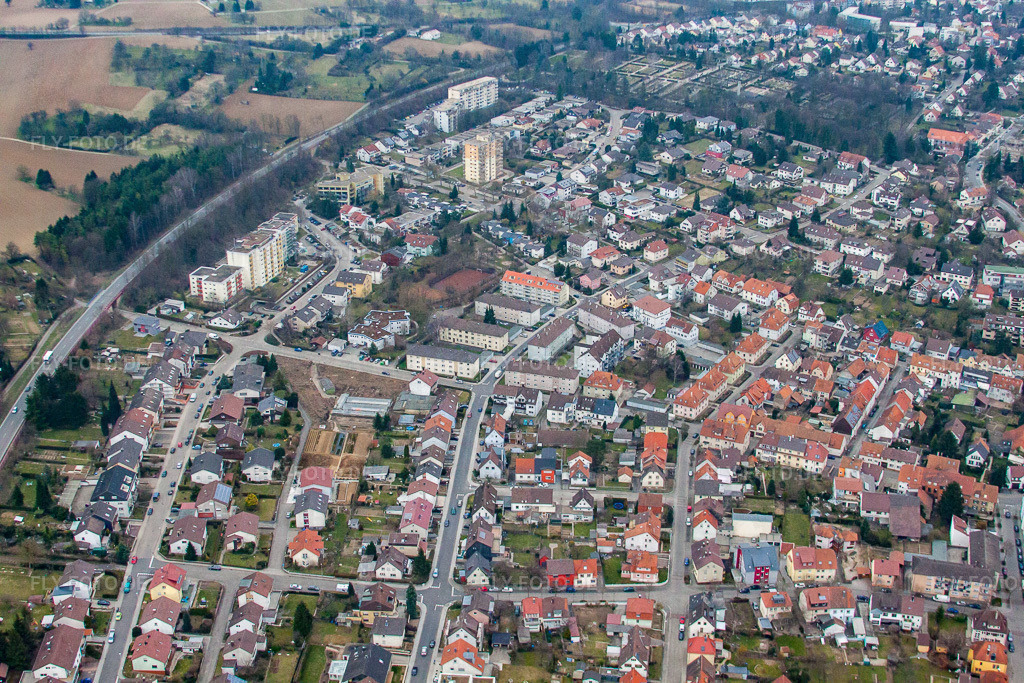 Im Brettspiel | Luftbild: Im Brettspiel in Bretten im Bundesland Baden-Württemberg in Deutschland. Foto: IMG_38283.jpg vom 12.03.2011 durch Werner Riehm/FLY-FOTO.de - Realisiert mit Pictrs.com