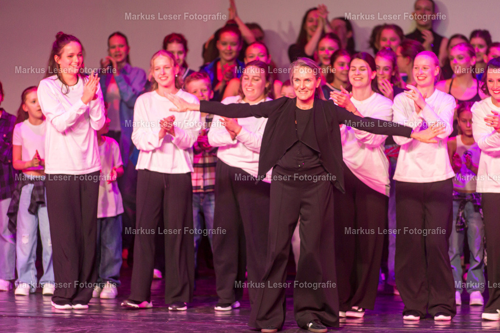 mlBallettFr-8688 | Markus Leser Fotografie - Realisiert mit Pictrs.com