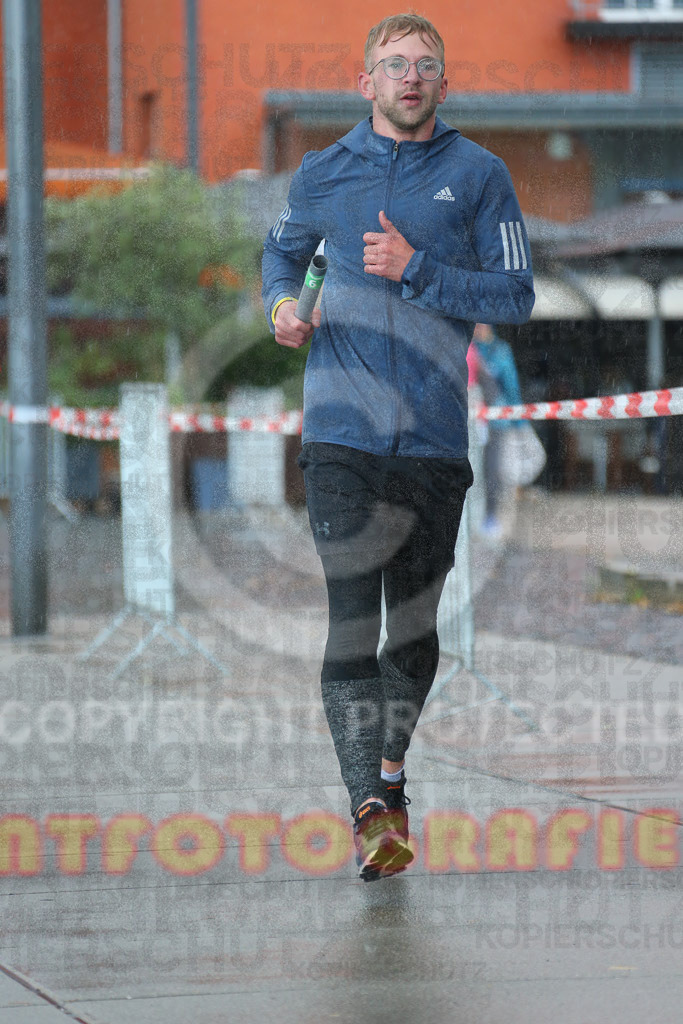 220917_1542_EX1_5845 | Sportfotografie im Rhein-Sieg Kreis, Köln, Bonn, NRW, Rheinland Pfalz, Hessen, etc. Unser Tätigkeitsfeld umfasst den Laufsport vom Volkslauf über den Marathon, Duathlon, Triathon bis zum Ultralauf wie Kölnpfad Ultra oder Schindertrail.