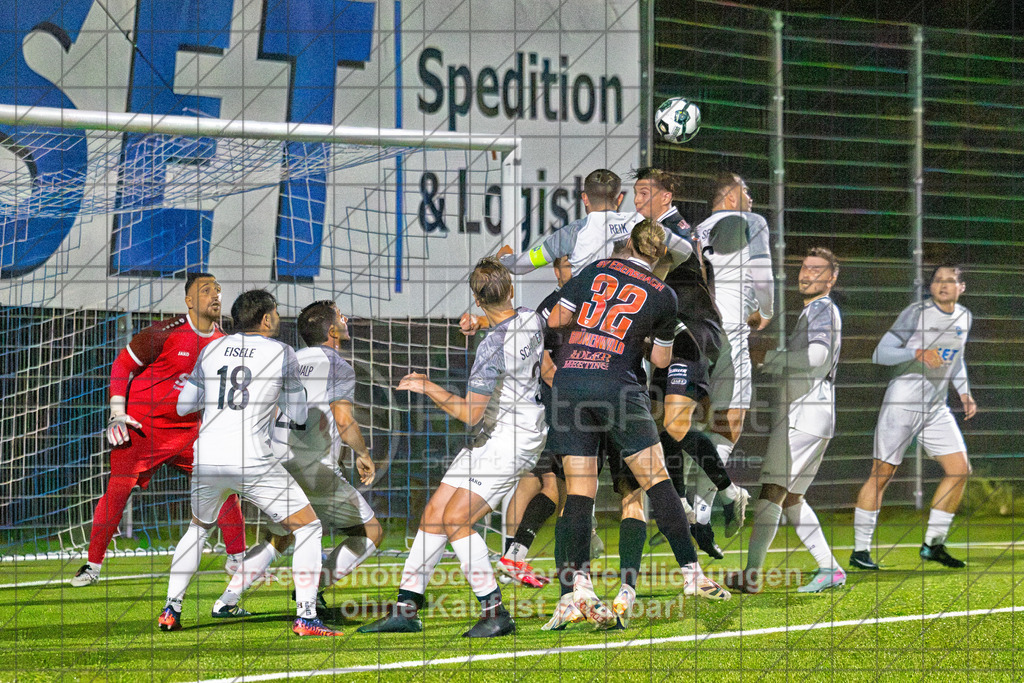 20261008_200151_0204-Bearbeitet_(c)_by_PhotoPeet | #,TSV Eschenbach (weiß) vs. SV Ebersbach (schwarz), Fußball, Bezirkspokal der Herren, Saison 2026/2027, Kunstrasenplatz, Schlater Straße, 73107 Eschenbach, 08.10.2026 - 19:30 Uhr,Foto: PhotoPeet / Sport- &amp; Eventfotografie / Peter Harich