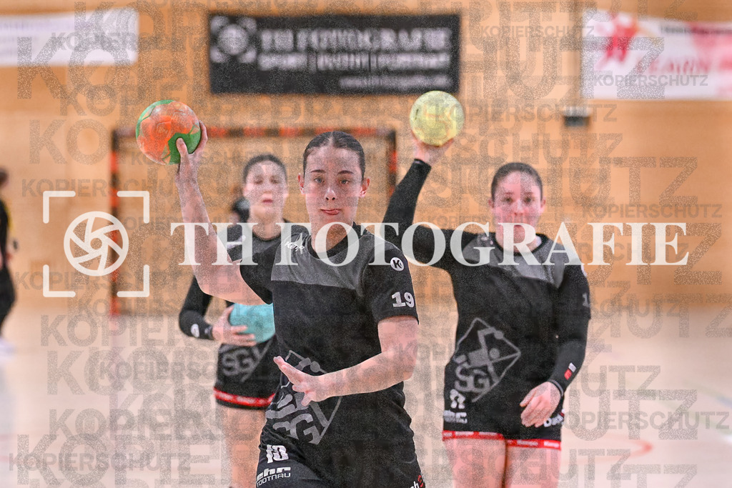 GER, SG Maulburg/Steinen - HB Kinzigtal, Handball, Suedbadenliga, 22. Spieltag, Saison 2023/2024, 27.04.2024 | Elisa Geiss (SG Maulburg/Steinen, #19)

GER, SG Maulburg/Steinen - HB Kinzigtal, Handball, Suedbadenliga, 22. Spieltag, Saison 2023/2024, 27.04.2024

Foto: TH Fotografie/Thomas Hess