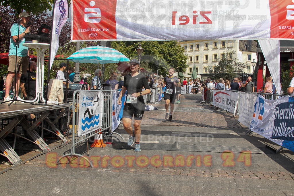 250824_1455_EV4_2356 | Sportfotografie im Rhein-Sieg Kreis, Köln, Bonn, NRW, Rheinland Pfalz, Hessen, etc. Unser Tätigkeitsfeld umfasst den Laufsport vom Volkslauf über den Marathon, Duathlon, Triathon bis zum Ultralauf wie Kölnpfad Ultra oder Schindertrail.