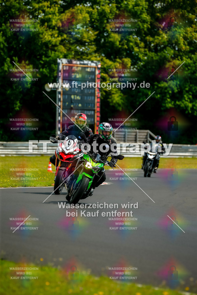 VBK-4786 | Hier findet Ihr Bilder von Touristenfahrten auf der Nürburgring Nordschleife oder von anderen Veranstaltungen die ich besucht habe. Viel Spass beim Durch Schauen 