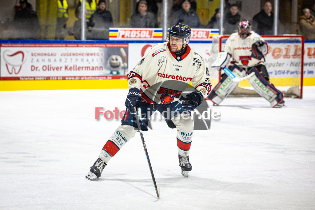 EA Schongau MANNUTS gegen VfE Ulm/Neu-Ulm DEVILS | Eishockey Bayernliga 2025/26 Vorrunde 6 Spieltag, EA Schongau MANNUTS gegen VfE Ulm/Neu-Ulm DEVILS, 20251031,Maximilian RIEGER (VfE Ulm/Neu-Ulm DEVILS 86) in Aktion,2025-10-31 in Schongau (Eisstadion Schongau), Maximilian RIEGER (VfE Ulm/Neu-Ulm DEVILS 86)Copyright: WolfgangxLindner www.foto-lindner.de