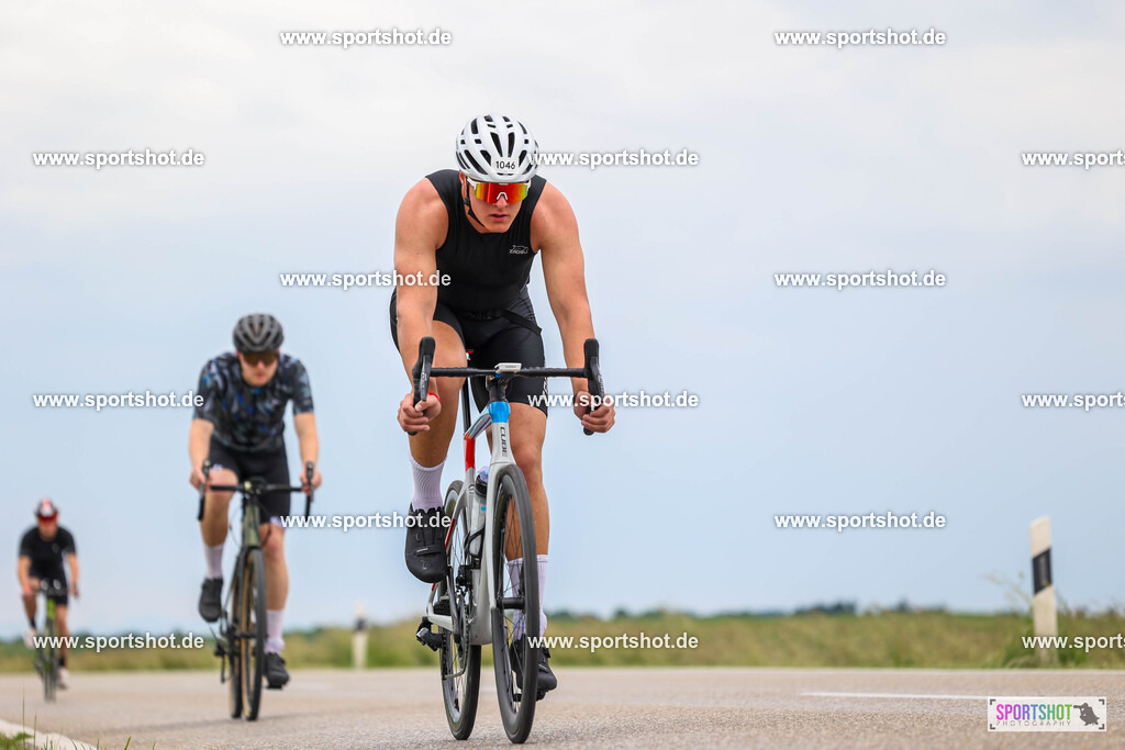 BR8A4037 | Stadttriathlon Erding 2025. #yourpictrs #sportshot_your_pictrs @Sportshotphotography #stadttriathlonerding Copyright: www.sportshot.de