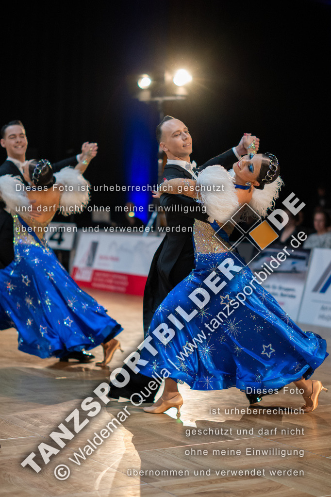 20250118-11134 | Hier finden Sie Tanz Bilder vom Latein und Standard Formationen tanzen. Sportbilder vom Tanzsport. Schöne Fotos und von Weltmeisterschaft, Europameisterschaft, Bundesliga, Regionalliga, Oberliga und Landesliga sowie von GOC Stuttgart, DanceComp, WM Bremen