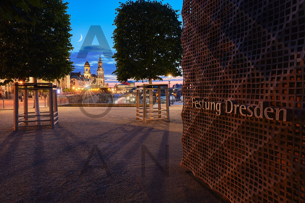 Ein Hans Fineart Original | Entdecke die Kunst von Hans Fineart - Fotografien für dein Zuhause. Verwandle deine Wände mit einzigartigen Kunstwerken und bringe die Schönheit der Welt in dein Leben. Bestelle jetzt und schaffe einen Ort der Inspiration und Eleganz.