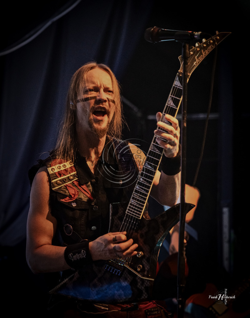 Ensiferum | Frank Herberich Fotografie, Frank Herberich, Fotografie, Hochzeit, Portrait, St. Peter Ording, Ording, Westerhever, Nordsee, Frank Fotografie, Hardheim,  Odenwald,Walldürn, Band,Eventfotografie - Realisiert mit Pictrs.com