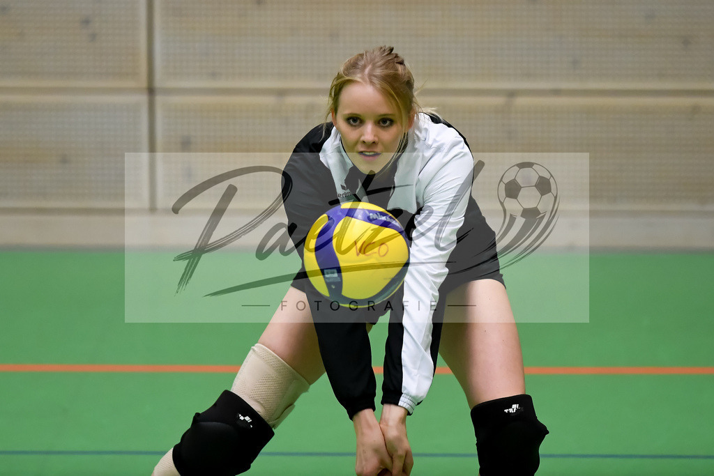 VCOBWA20211106_133 | Volleyball, Frauen:   bei dem Spiel der 3. Liga West zwischen VC Osnabrueck und SV BW Aasee in der Schlosswallhalle am 06.11.2021 in Osnabrueck, Deutschland. - Realisiert mit Pictrs.com