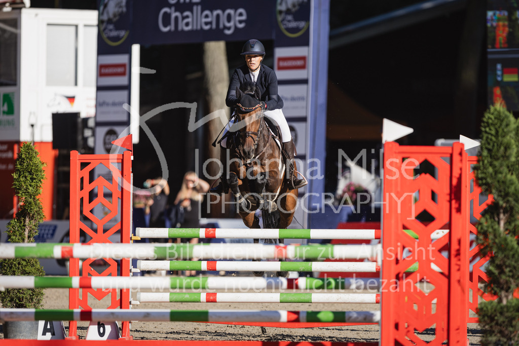 230908_OWLCh_AmateurS-122 | Deine schönsten Turniermomente als professionelle Fotos! Entdecke hochwertige Pferdesport-Fotografie im Online-Shop. Jetzt Fotos finden & bestellen!