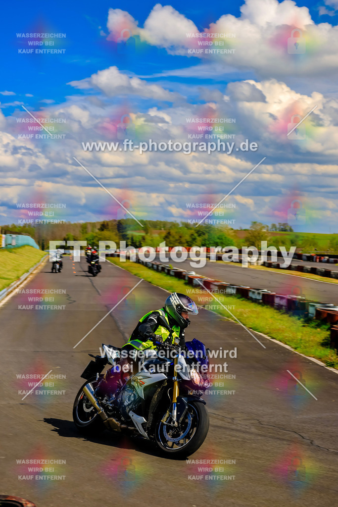 _OTO3824 | Hier findet Ihr Bilder von Touristenfahrten auf der Nürburgring Nordschleife oder von anderen Veranstaltungen die ich besucht habe. Viel Spass beim Durch Schauen 