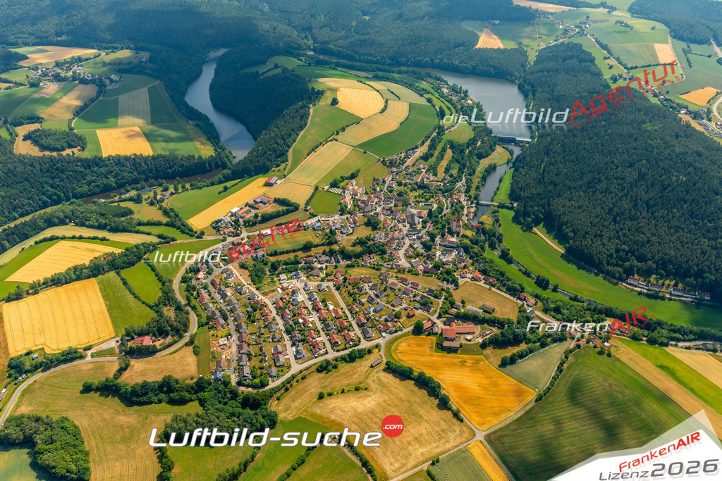 Das Luftbild zeigt :  Trausnitz - Die Luftaufnahme wurde 2023 vom UL-Flugzeug aus erstellt ( keine Drohne ) - Hochauflösende Luftaufnahme - Für grossformatige Ausdrucke geeignet. Die Geschenkidee !Mit Lizenz und Bildrechte bestellbar