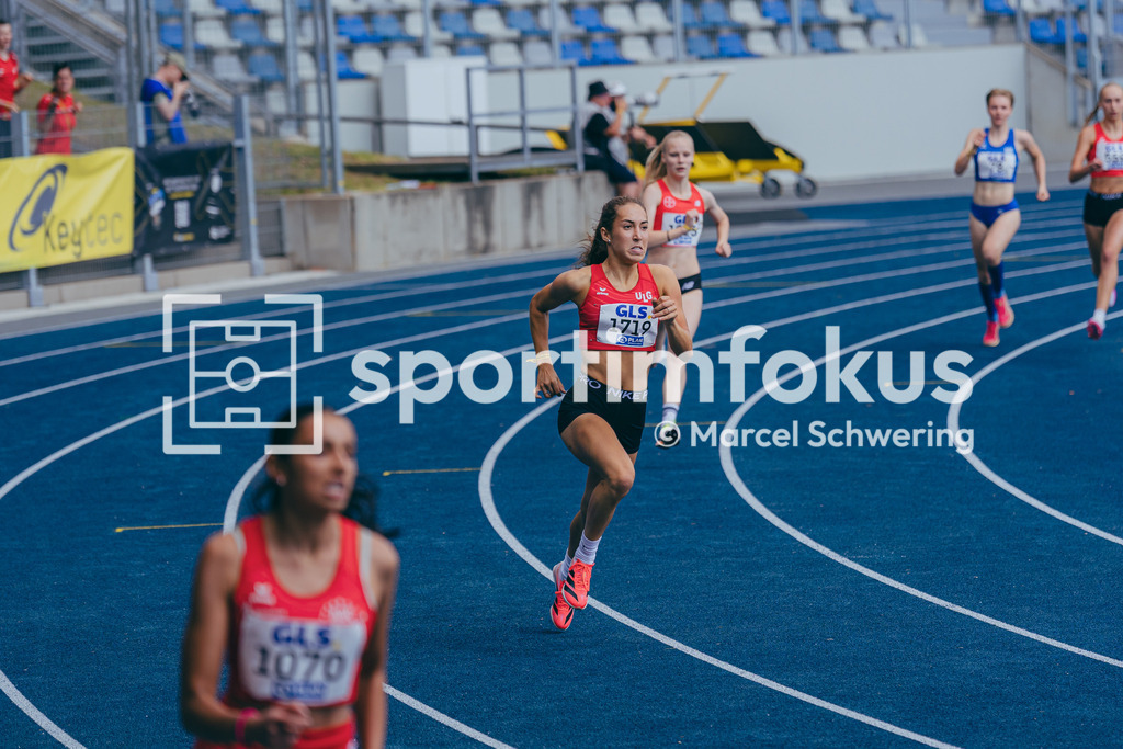 DM U23 U18 Bochum 2026 | Emilia Bauke (Unterländer LG) bei den Deutschen Meisterschaften der U18 &amp; U23 2026 im Lohrheidestadion in Bochum-Wattenscheid. - Realisiert mit Pictrs.com