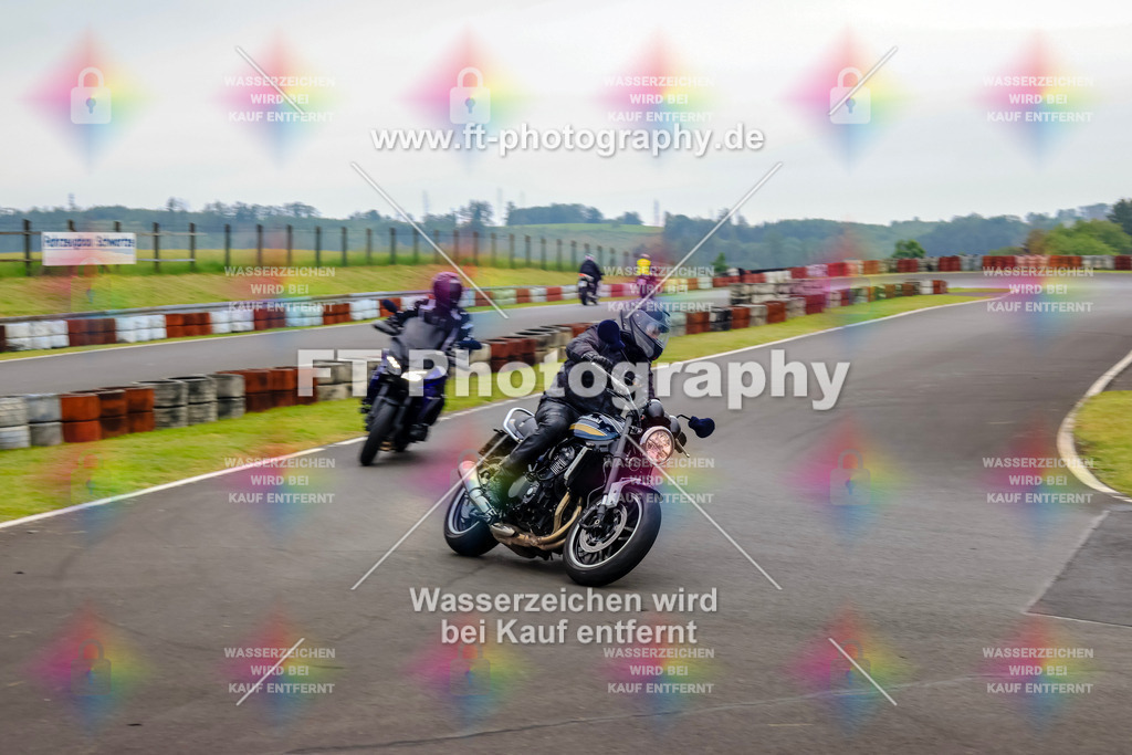 OBK-5377 | Hier findet Ihr Bilder von Touristenfahrten auf der Nürburgring Nordschleife oder von anderen Veranstaltungen die ich besucht habe. Viel Spass beim Durch Schauen 