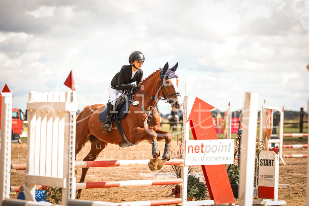 05.SaSpE00073 | Leoni Ertmer Photography - Realisiert mit Pictrs.com