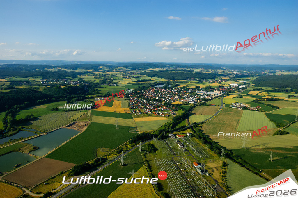 Die Luftaufnahme der Stadt Redwitz wurde vom UL-Flugzeug heraus erstellt ( keine Drohne )- hohe Auflösung für beste Qualität