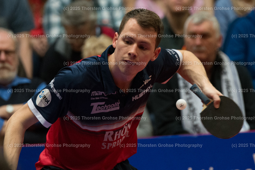 TTBL TTC Fulda-Maberzell vs. Borussia Duesseldorf | Jonathan GROTH (TTC RhoenSprudel Fulda-Maberzell); TTBL TTC Fulda-Maberzell vs. Borussia Duesseldorf, Tischtennis-Bundesliga - 12. Spieltag am 21.01.2018 in der Hubtex Arena in Fulda, (Deutschland) - Realisiert mit Pictrs.com