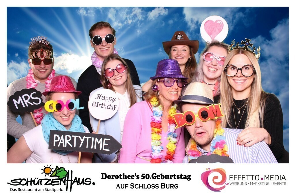 208 | magic-photobox