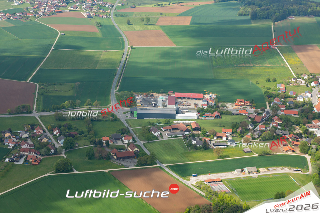 Die Luftbildaufnahme Willenhofen -  wurde 2019 mittels Flugzeug (keine Drohne) erstellt. Perfekte Schärfe und Druck- Ergebnisse- Garantiert!