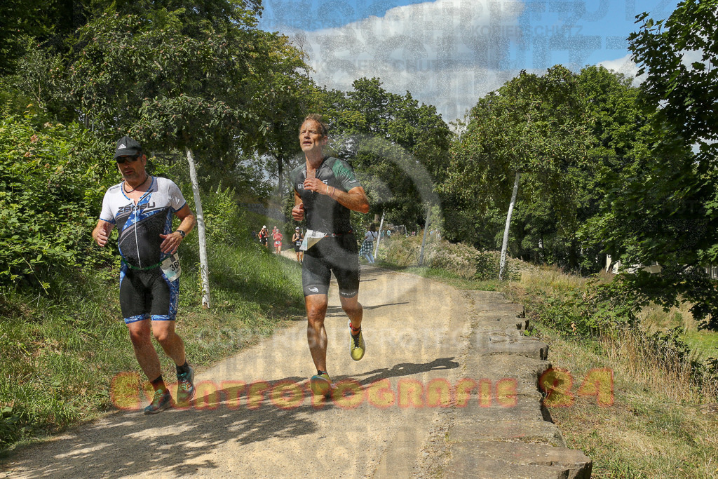 250824_1335_EX1_2939 | Sportfotografie im Rhein-Sieg Kreis, Köln, Bonn, NRW, Rheinland Pfalz, Hessen, etc. Unser Tätigkeitsfeld umfasst den Laufsport vom Volkslauf über den Marathon, Duathlon, Triathon bis zum Ultralauf wie Kölnpfad Ultra oder Schindertrail.